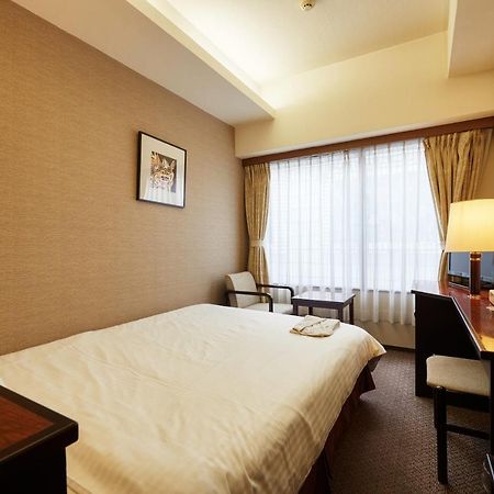 Ryukyu Sun Royal Hotel Naha Bagian luar foto