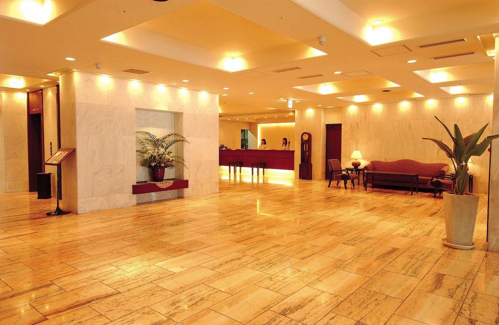 Ryukyu Sun Royal Hotel Naha Bagian luar foto